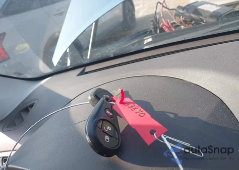 2010 Subaru Forester 2.5X z USA, uszkodzony, nr VIN JF2SH6AC1AH760889